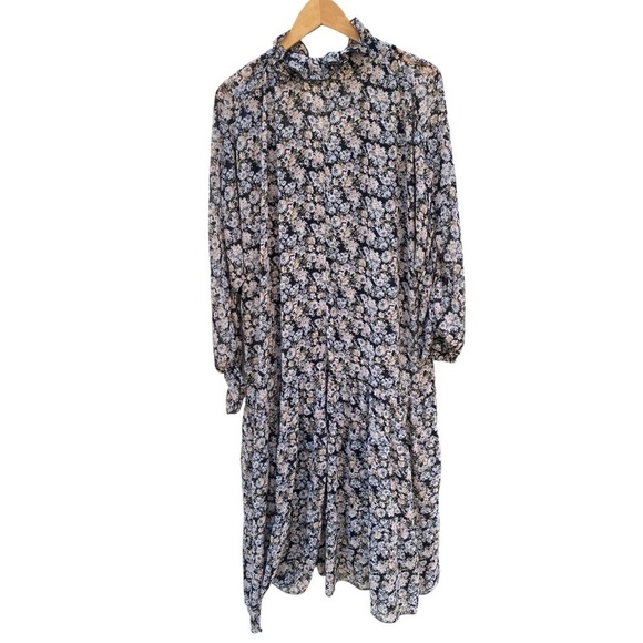 REVEROF Floral Maxi OVERSIZED Maxi Dress I Size: S - Picture 6 of 8